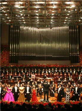 2016年国家艺术院团演出季：中央歌剧院《中国歌剧青少年专场音乐会》